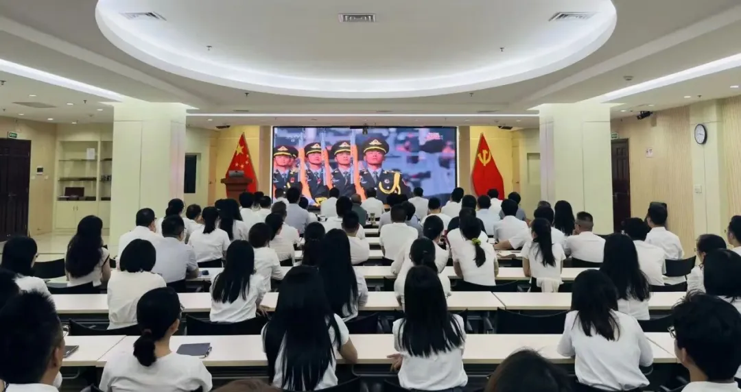 铭刻历史 开创未来丨海南橡胶组织集中寓目纪念中国人民抗日战争暨天下反法西斯战争胜利80周年大会直播